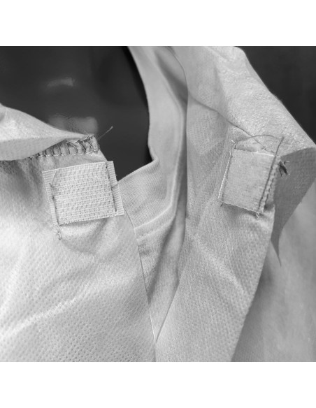 Non-woven SPP labcoat industry without pockets 35 gr