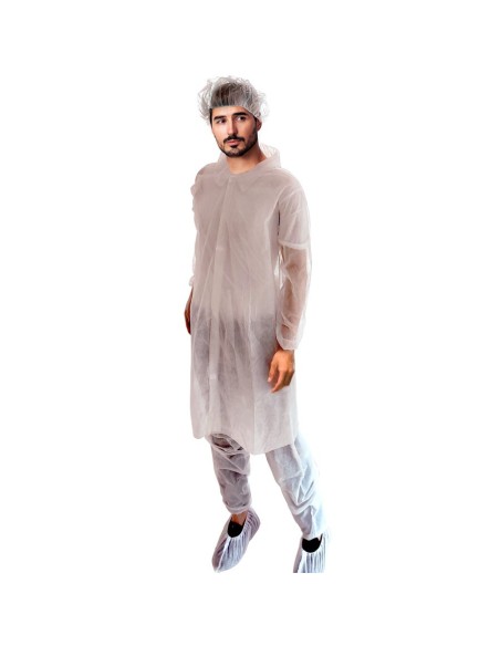 Kit de laboratorio, compuesto por gorro, bata pantalón y cubrezapatos